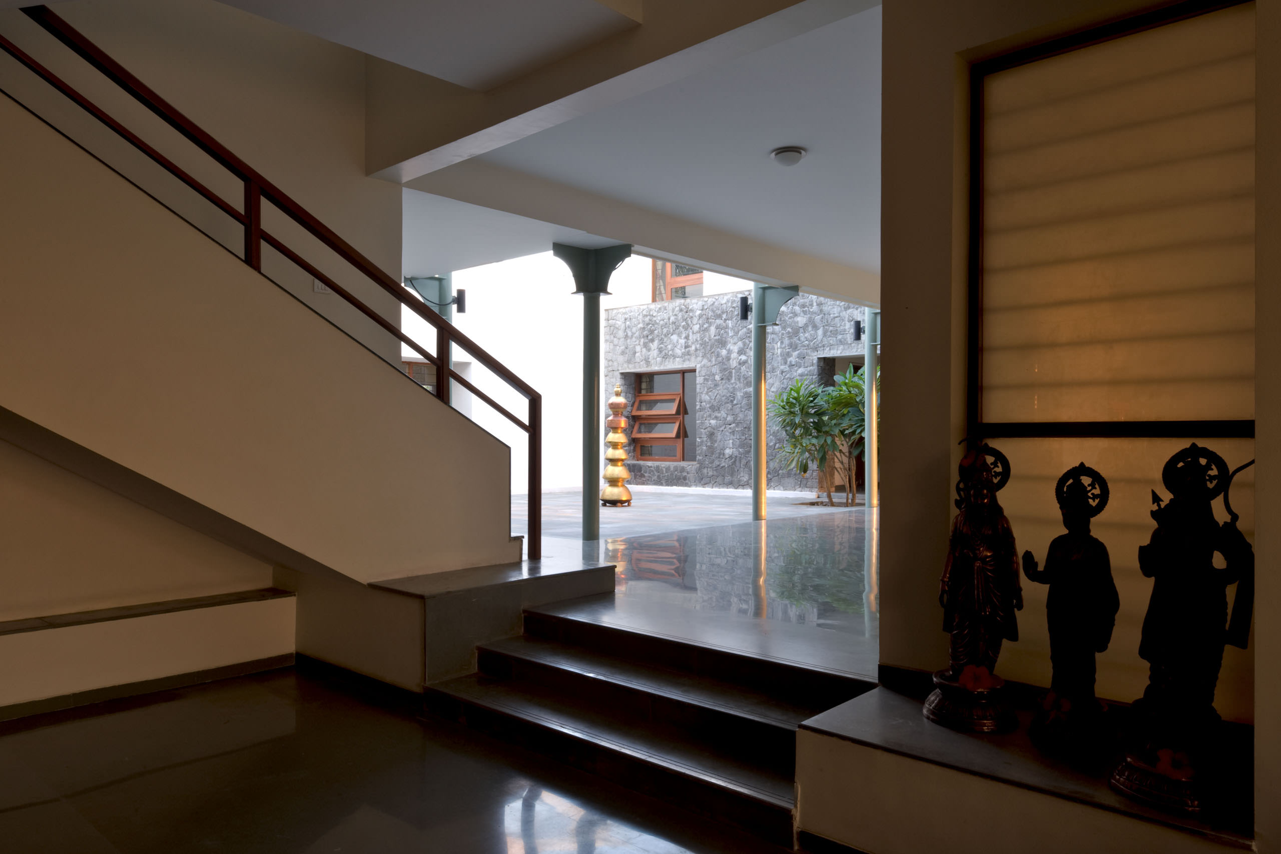 Opolis Architects, Bombay  |  Sarpanch House, Akluj
